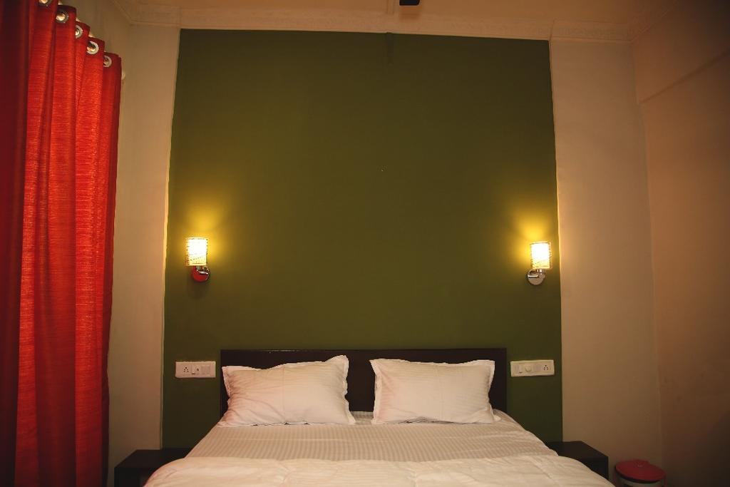 Elite Inn Lonavala Luaran gambar