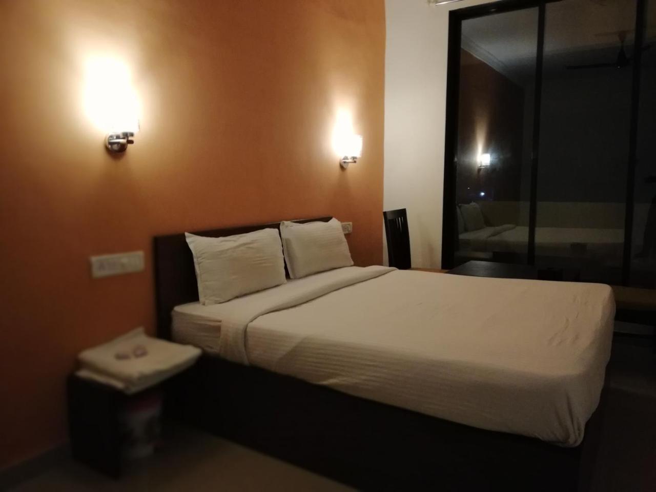 Elite Inn Lonavala Luaran gambar