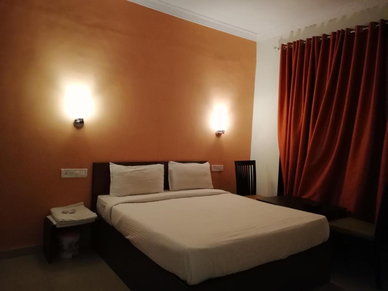 Elite Inn Lonavala Luaran gambar