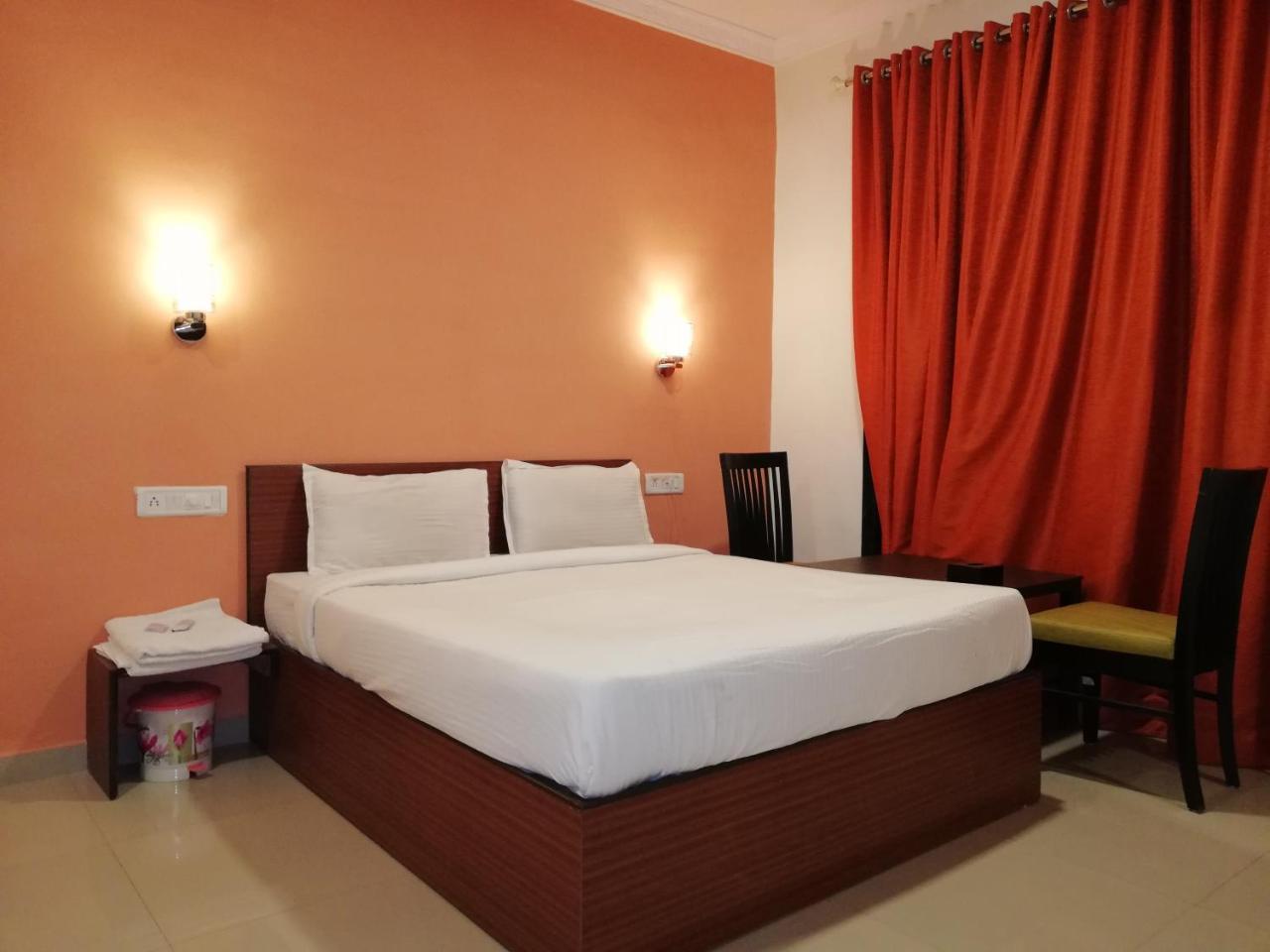 Elite Inn Lonavala Luaran gambar